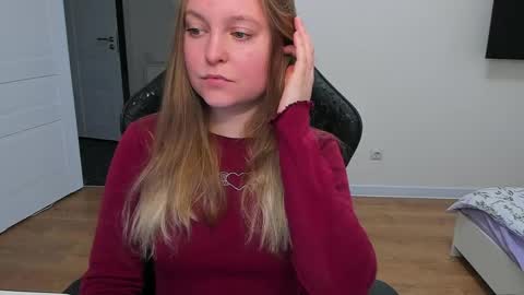 Snapshot of stacy_miraclee chatting on 05/29/26, 04:27 Stacy online show from 05/29/26, 04:27