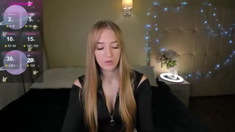 Snapshot of stacy_riiver chatting on 02/09/25, 08:11 Stacy Mon Tue Wed Thu Fri Sun GMT GMT 3 1000am - 0400pm online show from 02/09/25, 08:11