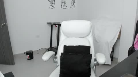 Zulma Yisset online show from 03/01/26, 02:24