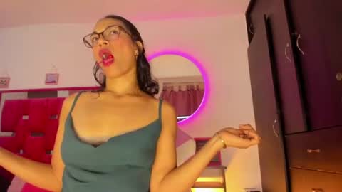 stacy fox online show from 06/30/26, 03:35