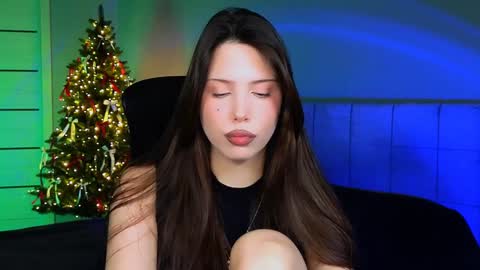 Snapshot of stacygonzales_ chatting on 12/19/24, 04:46 Bye bye dear See you on December 3st  online show from 12/19/24, 04:46