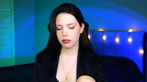 Snapshot of stacygonzales_ chatting on 03/06/25, 09:47 Bye bye dear See you on December 3st  online show from 03/06/25, 09:47