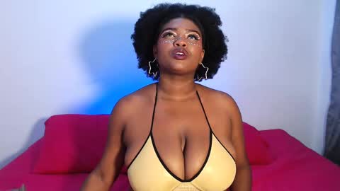 Snapshot of stacyhunterxxx chatting on 03/09/25, 05:11 STACY online show from 03/09/25, 05:11