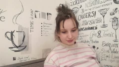 Emma online show from 03/09/26, 07:40