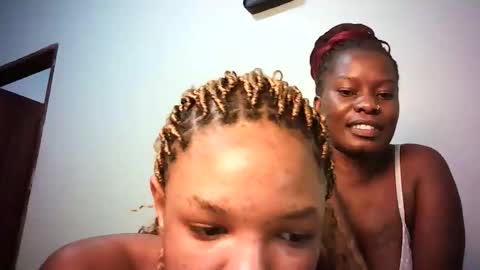 Stacysweet chocolate online show from 10/24/25, 08:49
