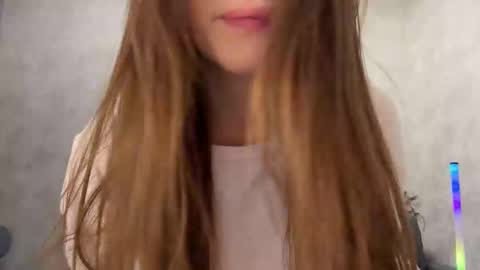 Snapshot of stacywells chatting on 11/21/25, 01:37 Stacy online show from 11/21/25, 01:37