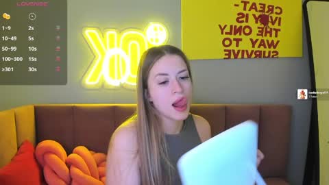 Stacy online show from 04/11/26, 01:43