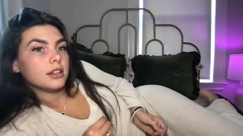 Stacy online show from 09/25/25, 05:16