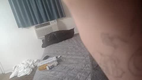 Straightupdownbad online show from 02/13/26, 09:16