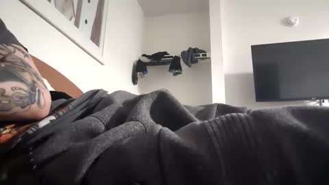 Straightupdownbad online show from 02/15/26, 07:51