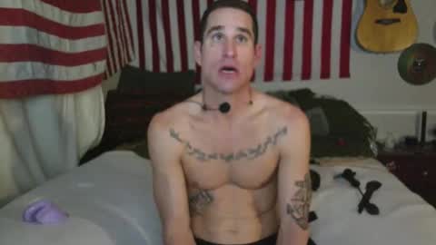 Snapshot of staloney21 chatting on 02/12/26, 09:48 staloney online show from 02/12/26, 09:48