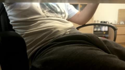 Snapshot of stang_ chatting on 09/26/25, 02:54 stang_ online show from 09/26/25, 02:54