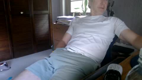 Snapshot of stanmycockup chatting on 07/05/26, 09:44 StanmycockUp online show from 07/05/26, 09:44