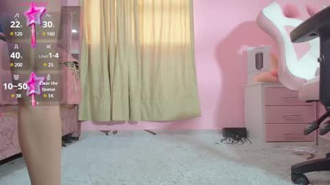 Snapshot of star_bons22 chatting on 12/23/24, 08:57 star bons online show from 12/23/24, 08:57