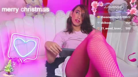 Snapshot of star_mor_ chatting on 12/20/24, 10:05  estrellita online show from 12/20/24, 10:05