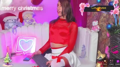 Snapshot of star_mor_ chatting on 12/21/24, 06:30  estrellita online show from 12/21/24, 06:30