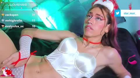 Snapshot of star_mor_ chatting on 01/26/25, 09:29  estrellita online show from 01/26/25, 09:29
