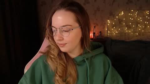 Alice online show from 12/24/24, 01:06