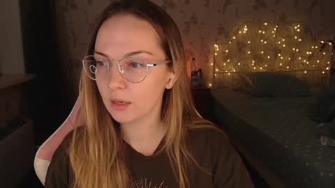 Alice online show from 12/29/24, 01:49