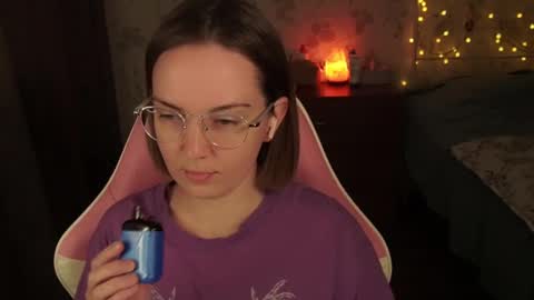 Alice online show from 01/21/25, 01:22