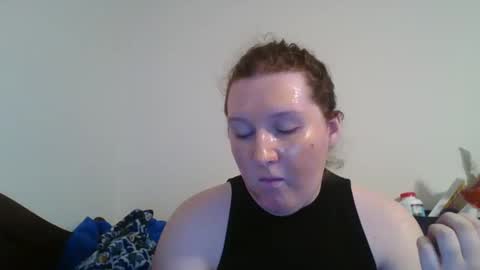 Snapshot of stardust120 chatting on 05/07/26, 01:33 Lane online show from 05/07/26, 01:33