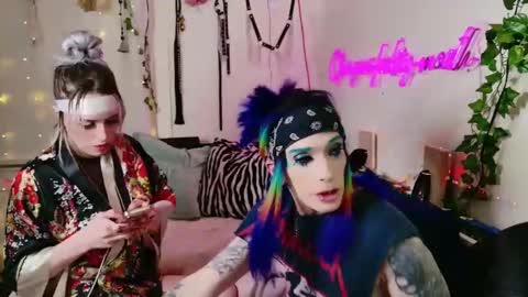 Snapshot of starfuckers2000 chatting on 01/05/25, 12:53 Wet Bandits online show from 01/05/25, 12:53