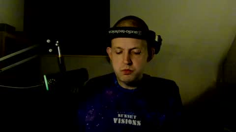 Snapshot of starlight1987 chatting on 01/16/25, 05:00 Adam online show from 01/16/25, 05:00