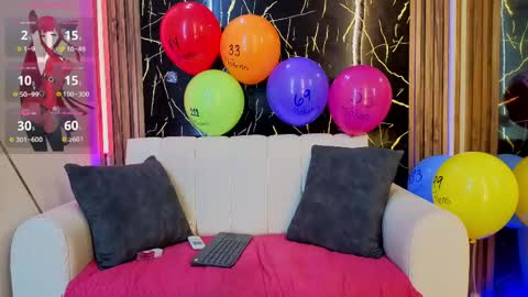 starlight_mature11_aws online show from 03/01/26, 04:25