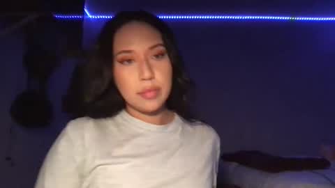 Snapshot of starlitdreams777 chatting on 03/05/25, 02:25 starlitdreams777 online show from 03/05/25, 02:25