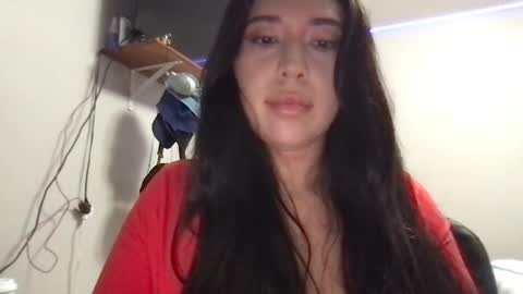 Snapshot of starlitdreams777 chatting on 03/07/25, 02:46 starlitdreams777 online show from 03/07/25, 02:46