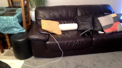 Starpizzle online show from 10/28/25, 07:16