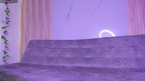      online show from 02/14/25, 04:04