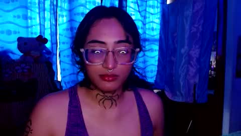      online show from 09/24/25, 09:29