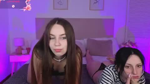 Regina and Molly online show from 07/10/26, 09:39