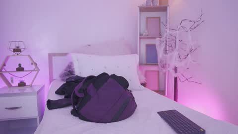 Yoko online show from 11/06/25, 03:35