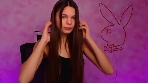 Snapshot of stasy_milk chatting on 12/14/24, 07:03 Stasy online show from 12/14/24, 07:03