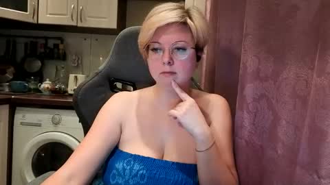 Stasya online show from 02/19/26, 01:23