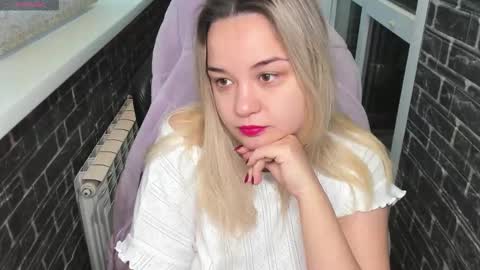 Snapshot of stasyasunshine chatting on 11/23/25, 02:33 stasyasunshine online show from 11/23/25, 02:33