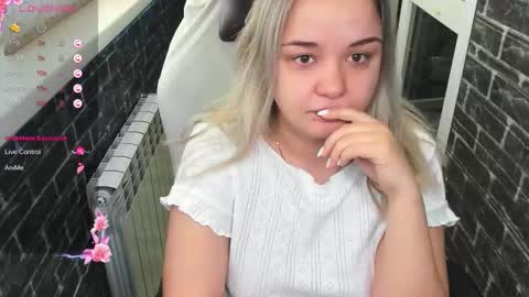 Snapshot of stasyasunshine chatting on 02/02/26, 03:16 stasyasunshine online show from 02/02/26, 03:16