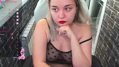 Snapshot of stasyasunshine chatting on 02/03/26, 02:53 stasyasunshine online show from 02/03/26, 02:53