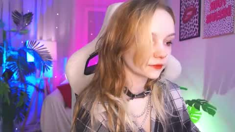 MONICA online show from 10/14/25, 01:34