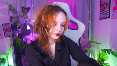 MONICA online show from 10/21/25, 01:56