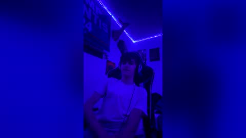 stealthy887952 online show from 08/04/26, 07:55