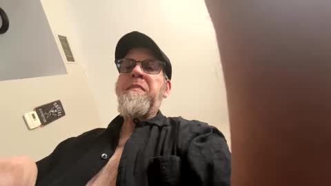 steel259373 online show from 09/30/25, 02:11