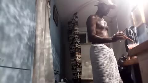 Snapshot of steelothagoat chatting on 12/03/25, 10:35 Infamousx online show from 12/03/25, 10:35