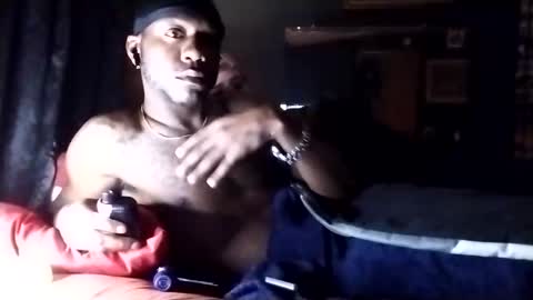 Snapshot of steelothagoat chatting on 12/18/25, 09:37 Infamousx online show from 12/18/25, 09:37