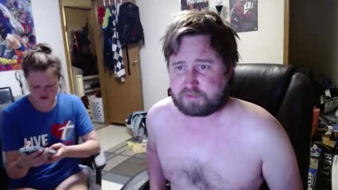 Snapshot of steelsings chatting on 10/29/25, 02:36 SteelSings online show from 10/29/25, 02:36