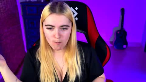 stef_nicks online show from 09/14/25, 09:08