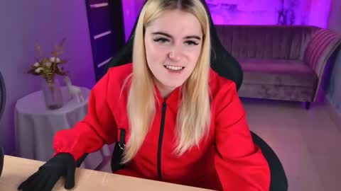 stef_nicks online show from 09/27/25, 05:34