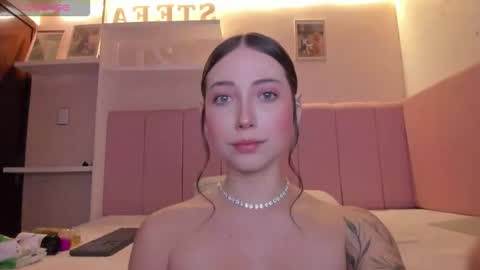 Stefa Gomez  online show from 11/07/25, 12:05